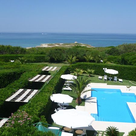 Residence Punta Cassano - In Piscina Sulla Spiaggia Di Sabbia San Foca Ngoại thất bức ảnh