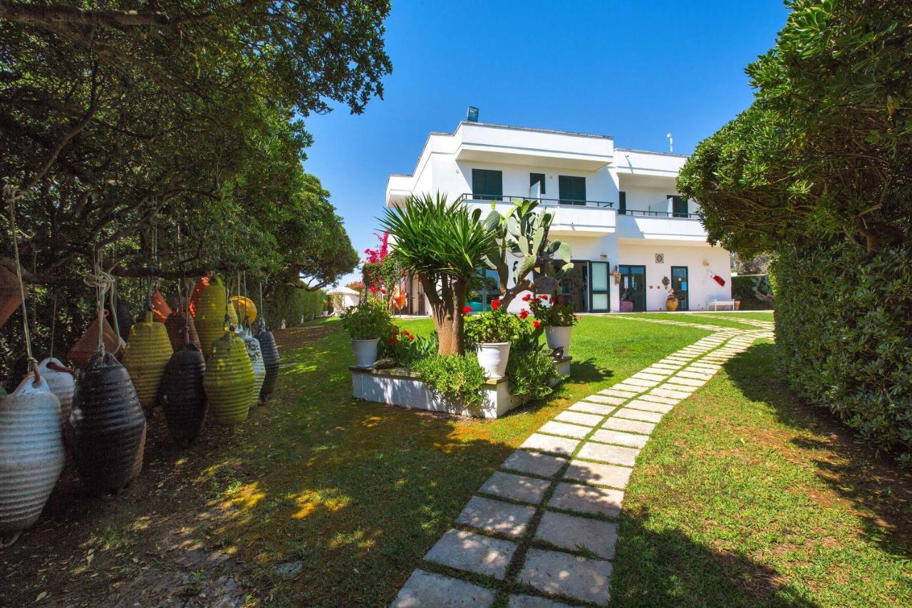 Residence Punta Cassano - In Piscina Sulla Spiaggia Di Sabbia San Foca Ngoại thất bức ảnh